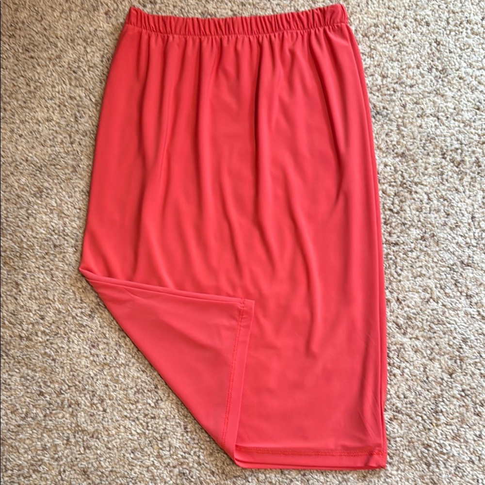 Coral skirt